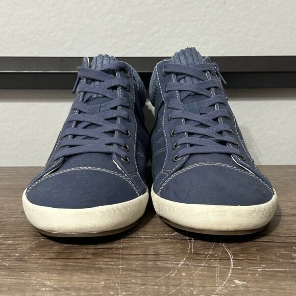 Taos Footwear Blue Sneakers - Picture 2 of 8